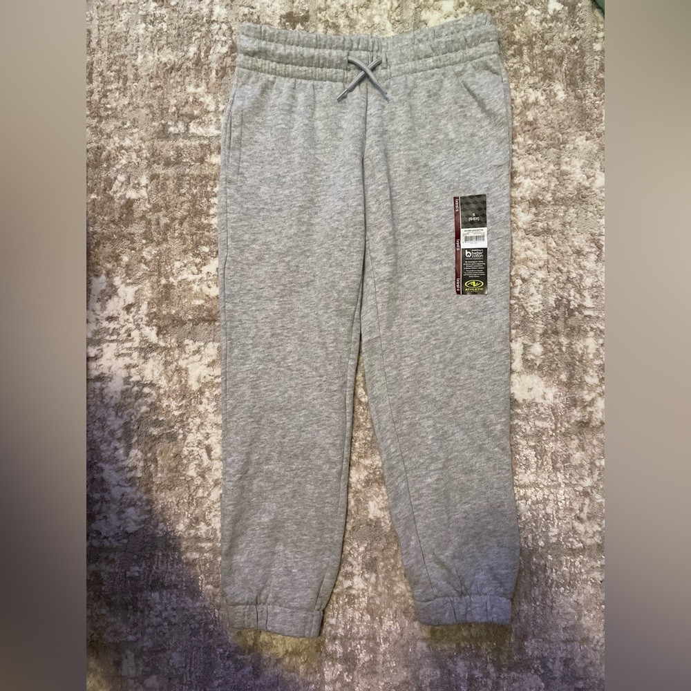 Athletic Works Light Gray Kids Joggers with drawstrings size S 6/7-NWT